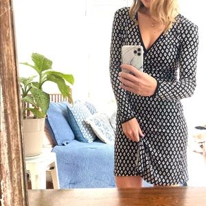 Max Studio navy blue and white patterned dress